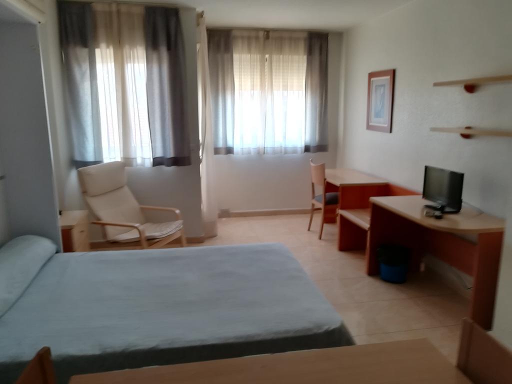 Apartamentos Arrixaca Murcia Bagian luar foto